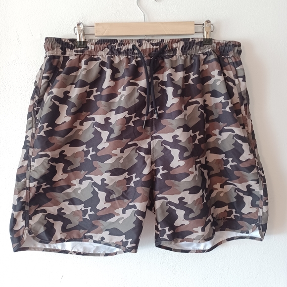 Pierre Cardin Men's Swim Trunks Camouflage Size XXL. - Picture 3 of 4